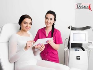 Read more about the article Jak szybciej schudnąć i wymodelować sylwetkę? Poznaj 3 zabiegi Laser DeLux