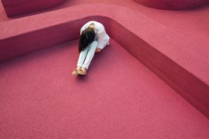 Read more about the article Kiedy iść na terapię – dziewczyny mają głos!