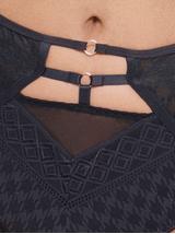 Stringi wysokie TRINITY czarne