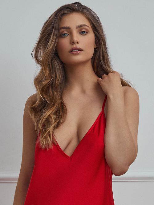 Koszulka SARA czerwona