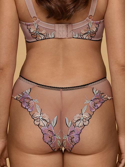 Tanga ELEONORA